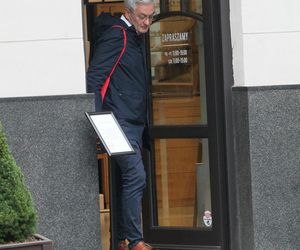 Robert Biedroń kupił okulary