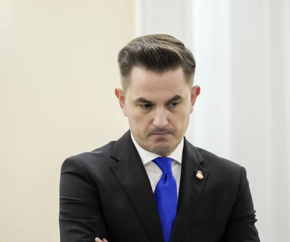 Wiceminister złamał ciszę wyborczą? Sprawę bada policja