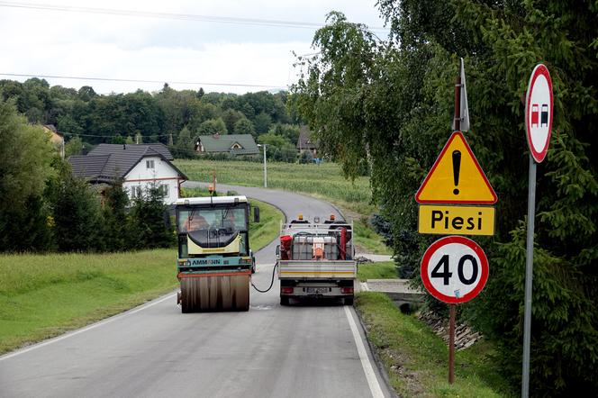 Kończy się remont trasy Grybów – Krużlowa Wyżna [ZDJĘCIA]