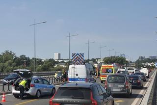 Warszawa: wypadek na moście Łazienkowskim