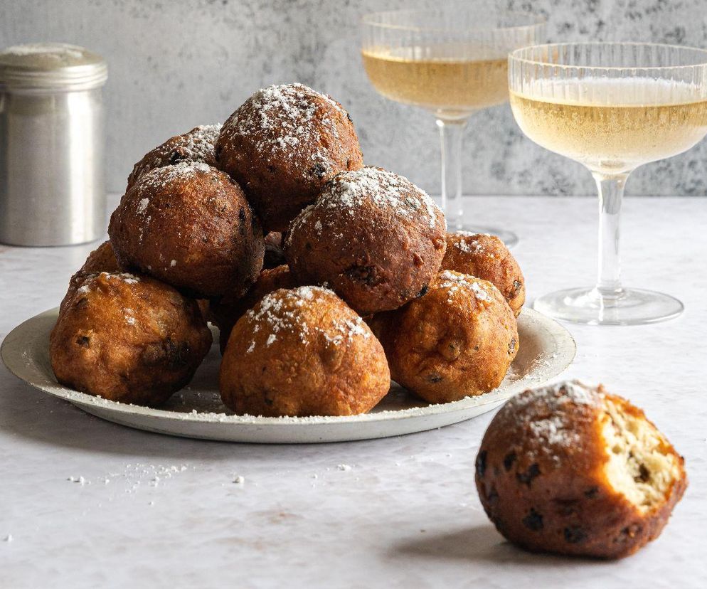 Oliebollen, czyli pyszne pączki holenderskie. Doskonały przepis na tłusty czwartek! 
