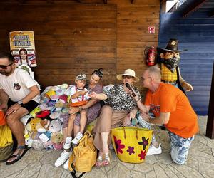 Pomarańczowa eskipa Eska Summer City bawi się z wami na Farmie Iluzji!