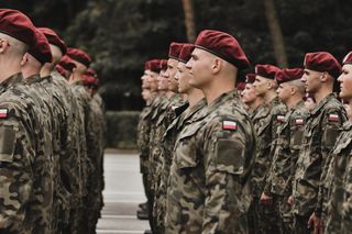 Polacy popierają wysokie wydatki na wojsko. Chcą żyć w poczuciu bezpieczeństwa