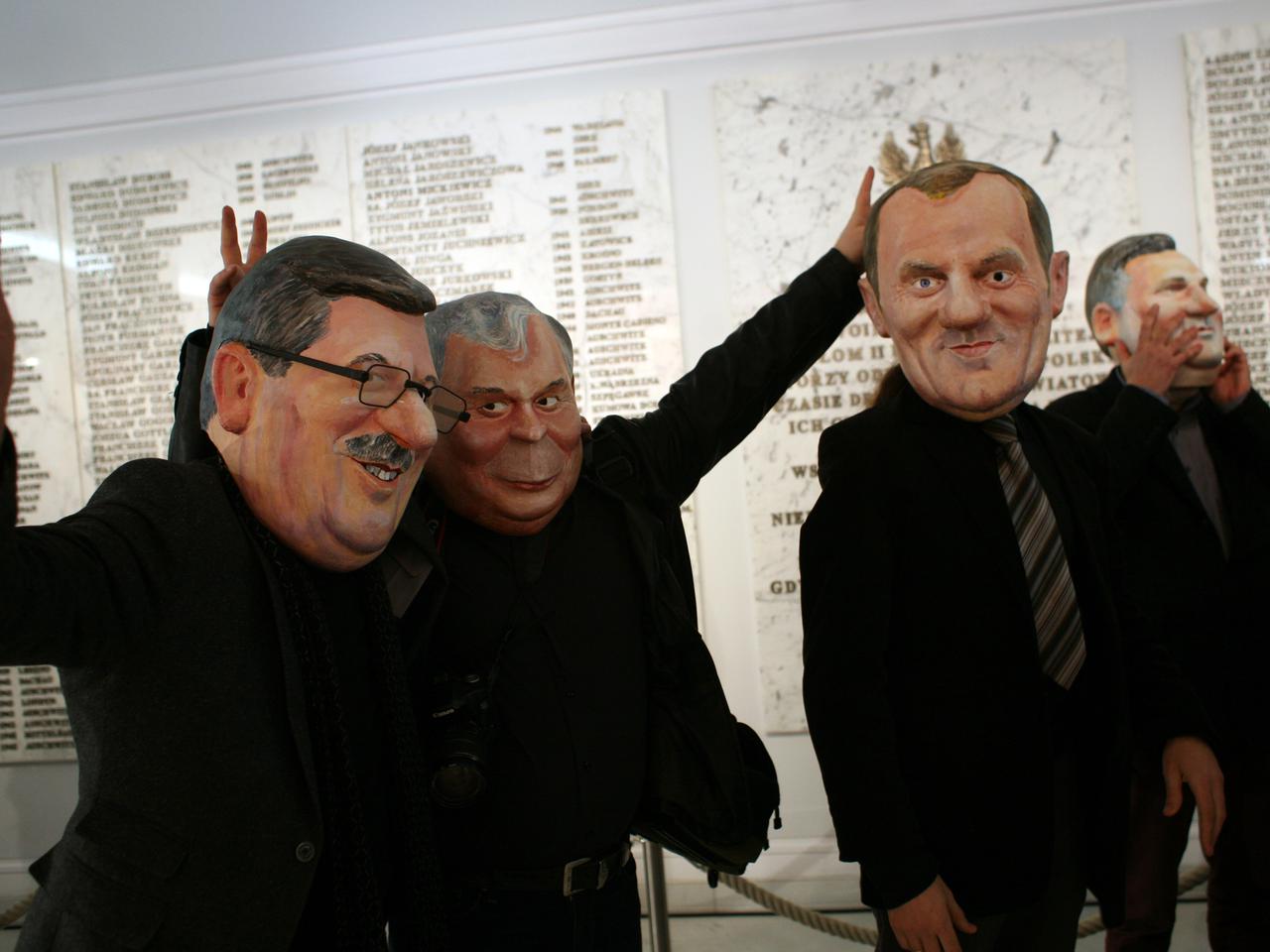 W SEJMIE ROBIĄ SOBIĄ SOBIE JAJA.