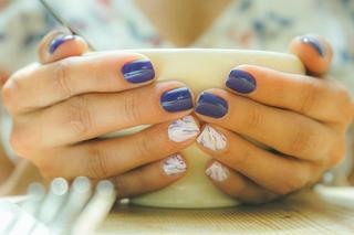 paznokcie wiosenne