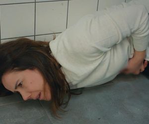 Brutalny atak na Gönül w serialu Miłość i nadzieja