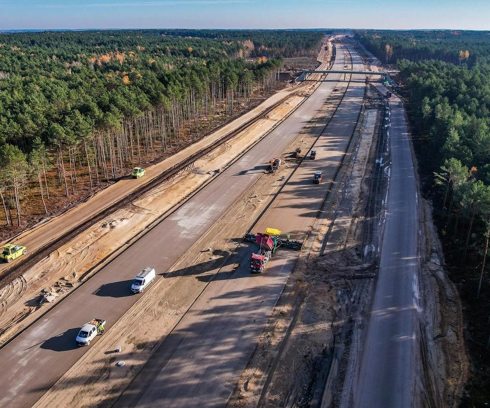GDDKiA podsumowała 2023 rok na mazowieckich drogach. Przybywa dróg ekspresowych, są postępy w budowie autostrady A2