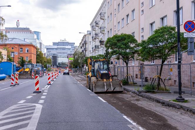 Budowa tramwaju na ul. Rakowieckiej w Warszawie