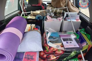 Tak przewoziła swoje dzieci. Szok, co 41-latka miała na tylnej kanapie!