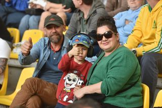 1. Finał Indywidualnych Mistrzostw Polski na Motoarenie. Zdjęcia kibiców i zawodników z Torunia