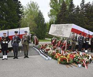 14. rocznica katastrofy smoleńskiej. Obchody w Warszawie