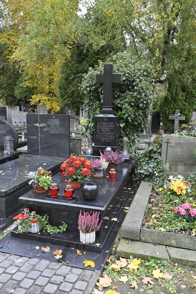 Grób rodziców Jarosława  Kaczyńskiego