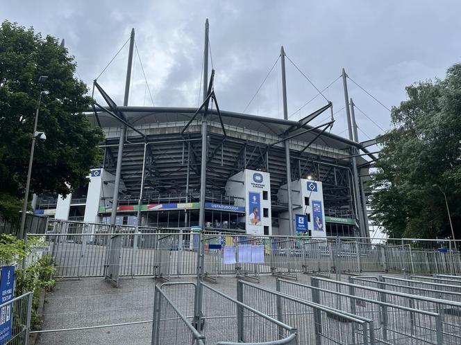 Na tym stadionie Polacy zagrają z Holandią. Jak wygląda obiekt w Hamburgu przed niedzielną bitwą? [ZDJĘCIA]