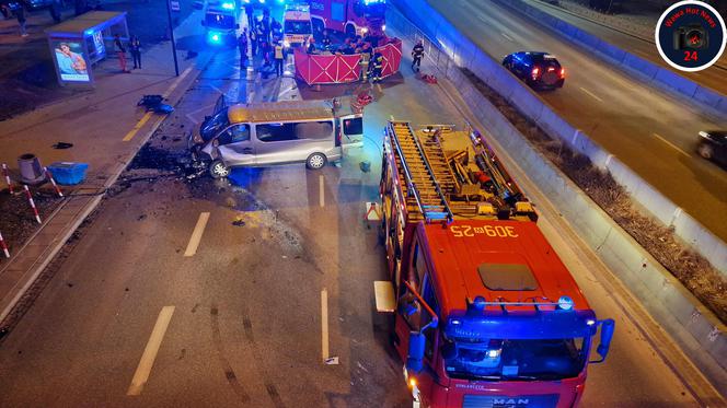 Jechał pod prąd i zmiażdżył nadjeżdżający samochód. Śmiertelny wypadek na Mokotowie