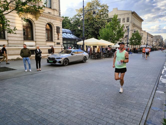 Rossmann Run 2025. Tłumy biegaczy wzięły udział w biegu ulicą Piotrkowską