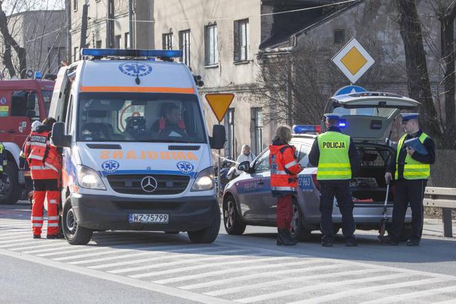 Wypadek w Warszawie. Motocyklista nie żyje