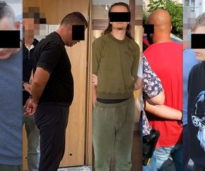 Policjanci zatrzymali pięć osób, które odpowiedzą za uprowadzenie i znęcanie się nad 44-latkiem