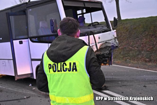 34-letnia kobieta zginęła w zderzeniu z autobusem