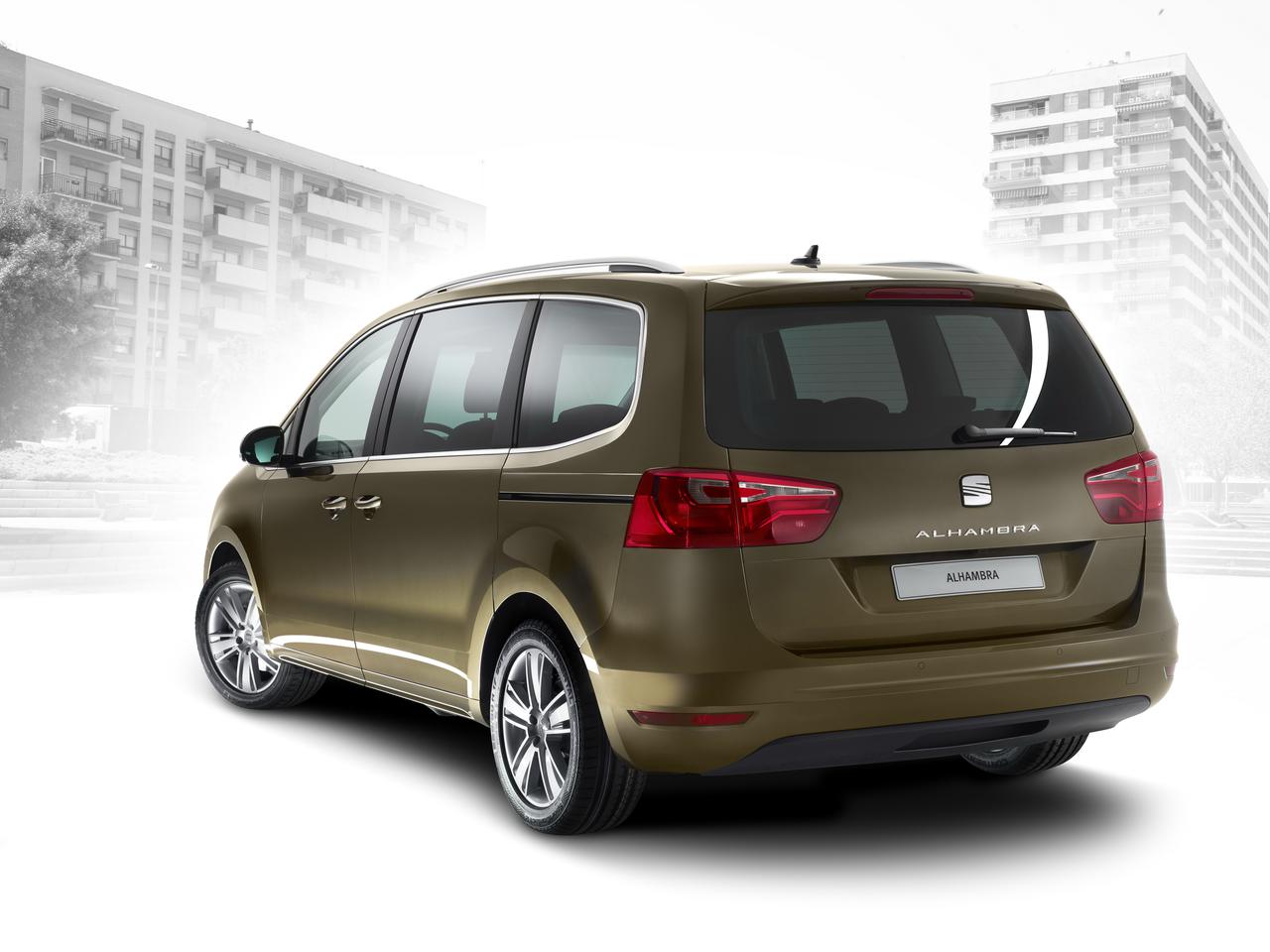 Seat Alhambra 2010 - wygodny samochód dla rodzin (ZDJECIA)