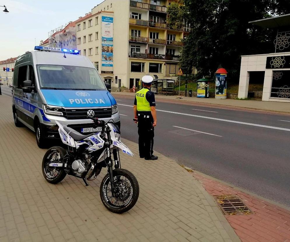 Kalisz. Kontrole, mandaty i zatrzymane dowody rejestracyjne. Policyjna akcja TUNING