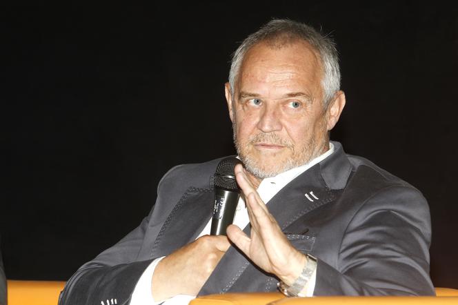 73-letni Kondrat przyłapany ze swoim 56-letnim teściem!