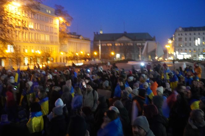 Manifestacja w trzecią rocznicę wybuchu wojny w Ukrainie