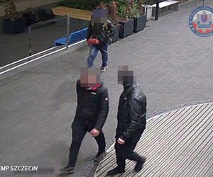 Ostrzelali kamienicę w centrum miasta. Jeden z nich miał w domu cały arsenał