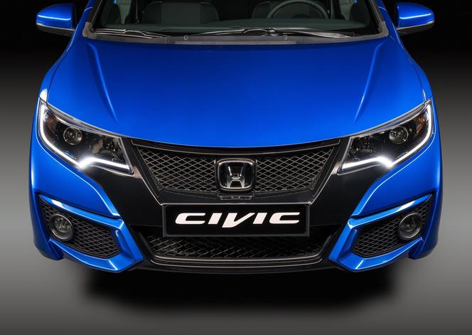 Honda Civic Sport - lifting 2015