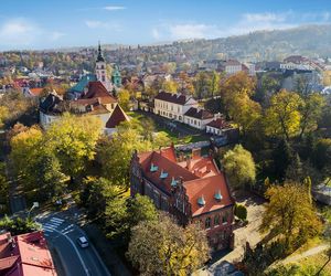 Populacja tego małopolskiego miasta wzrosła o połowę. Leży kilkanaście kilometrów od Krakowa 