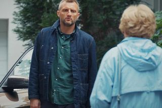 M jak miłość, odcinek 1846: Barbara (Teresa Lipowska), Bartek (Arkadiusz Smoleński) 