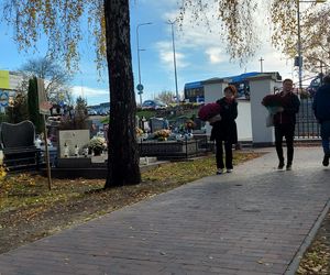 Przygotowania do Wszystkich Świętych Zamość