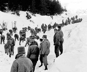 48 sekund wystarczyło, by zginęło 19 osób. To największa tragedia w polskich górach. 57. rocznica zejścia lawiny w Białym Jarze