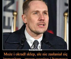 Konrad Berkowicz i zakupy w IKEI. Najlepsze memy internautów