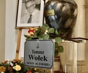 Dariusz Szpakowski na pogrzebie Tomasz Wołka