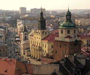 W tych miastach w Polsce mieszka prawdziwa elita! Mądrych można spotkać na każdym kroku 