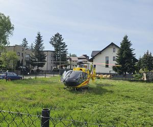 Dramat rodzinny w Piastowie? Córka zaatakowała swoją mamę. Nieoficjalnie: ugodziła ją nożem