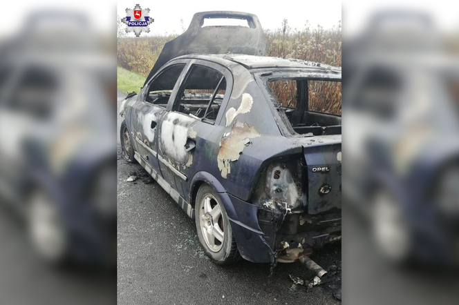 Opel spłonął podczas odpalania z kabli