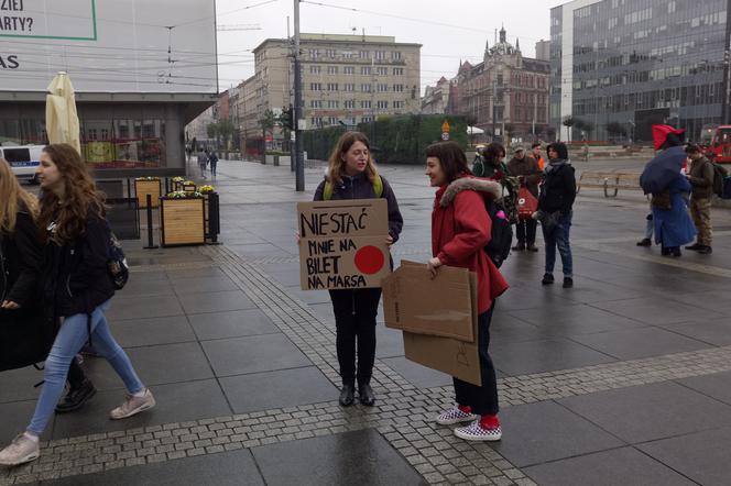 Katowice: Demonstracja w obronie Ziemi