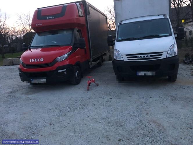 Skradzione samochody o wartości 250 tys. zł zostały odzyskane