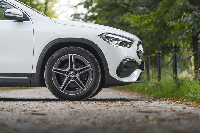 Mercedes-Benz GLA 200 AMG Line