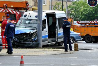 Wypadek na skrzyżowaniu Grójeckiej z Wawelską