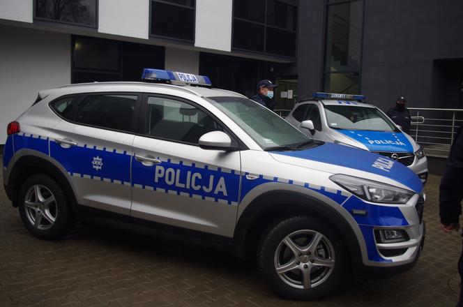 Nowy pojazd służbowy zasilił flotę wałeckiej policji