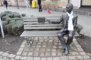 Ławeczka Adama Słodowego w Czarnkowie 