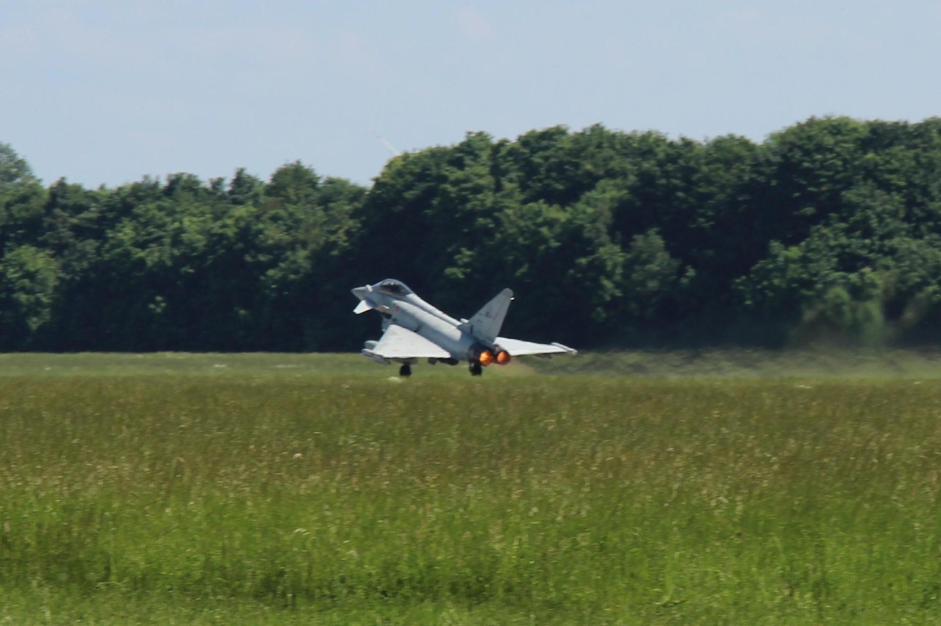 Włoski Eurofighter Typhoon w 22 BLT