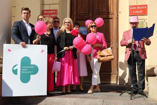 W centrum Lublina królował róż! Przez miasto przeszedł Marsz Różowej Wstążki