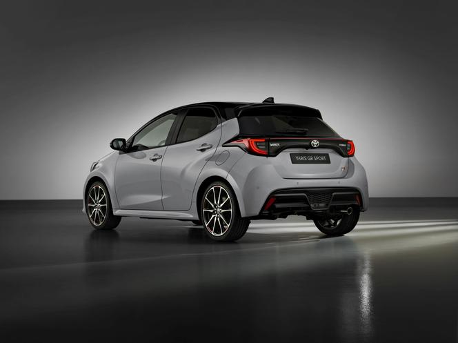 Toyota Yaris GR Sport (2022)