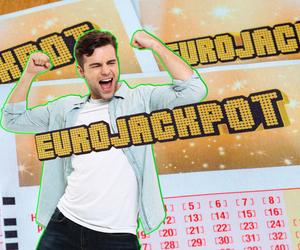 Polacy rządzą w Eurojackpot! Potężne wygrane. Farciarze wejdą w nowy rok jako milionerzy. Wyniki z 15 grudnia