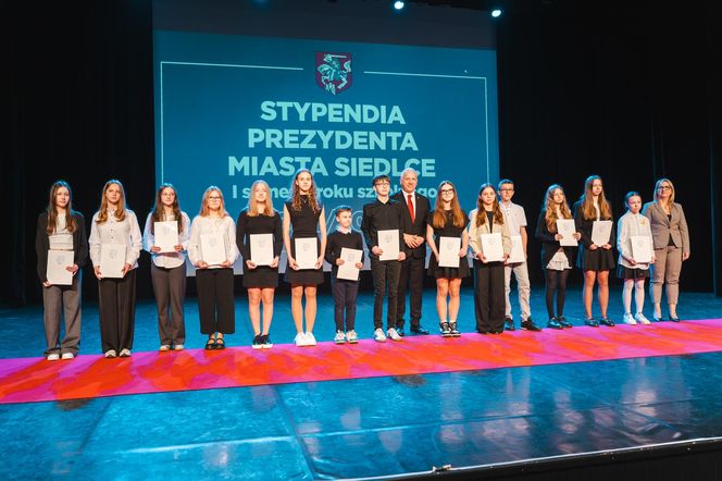 Blisko 700 najzdolniejszych siedleckich uczniów z nagrodami za dokonania w nauce!