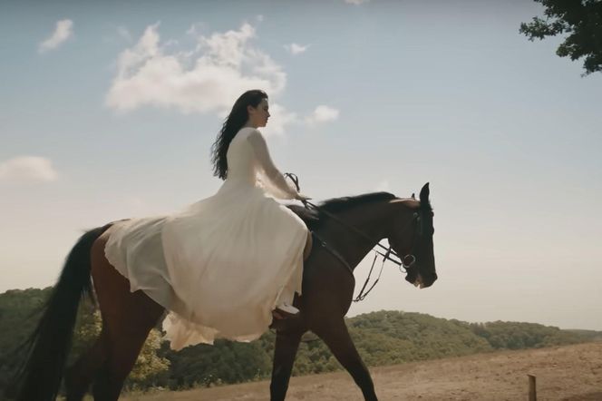 Zeynep jedzie przed siebie. Chciałaby, żeby to nigdy się nie wydarzyło 