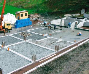 Podłoga na gruncie - od budowy po montaż instalacji w podłodze